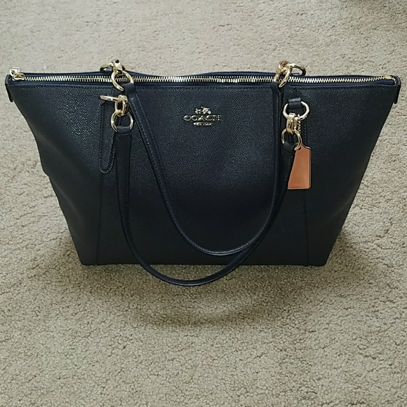 Coach Handbags - Authentic Coach Ava Tote 👜